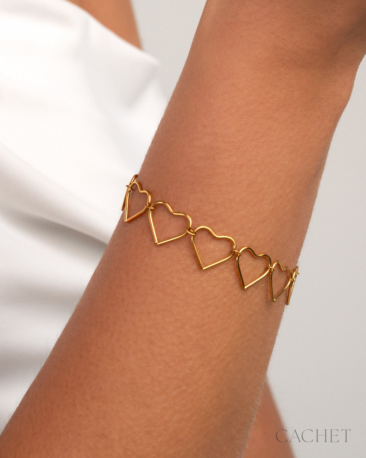 PREORDER Affinité - 18K Gold Bracelet | Paparazzi Accessories