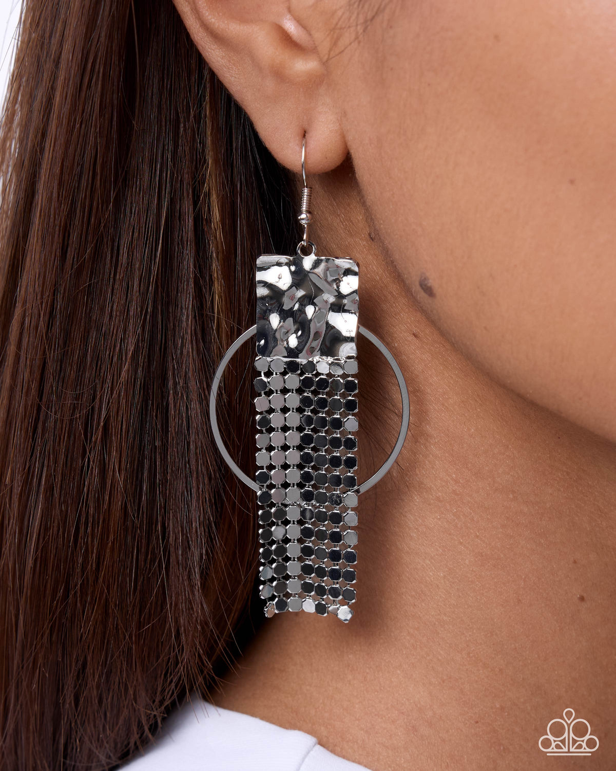 Confident Cadence - Silver | Paparazzi Accessories