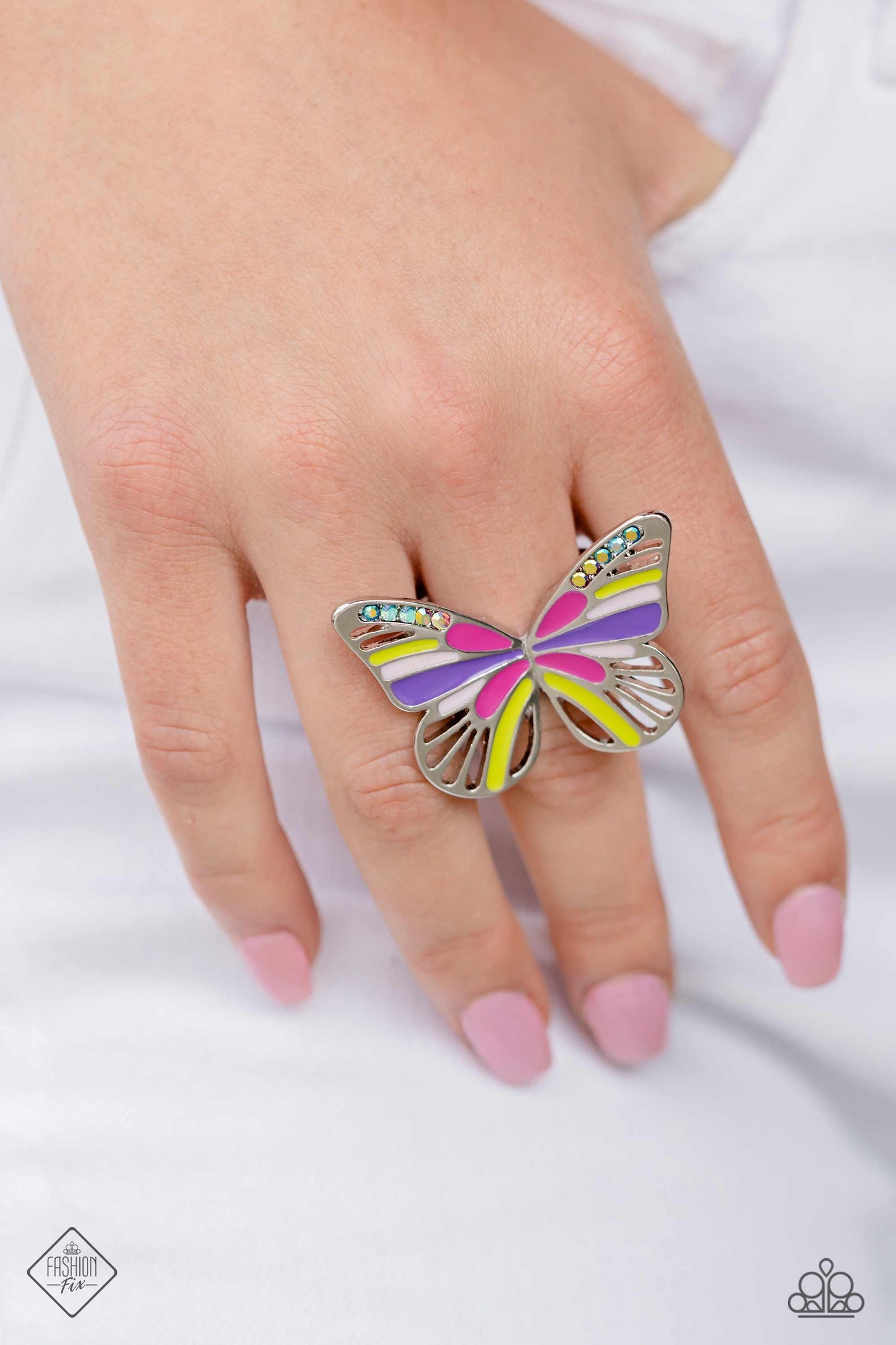 Fashion Fix August 2023-Glimpses of Malibu