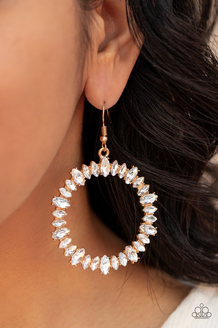 Paparazzi Glowing Reviews - Gold Earrings - Pusher P