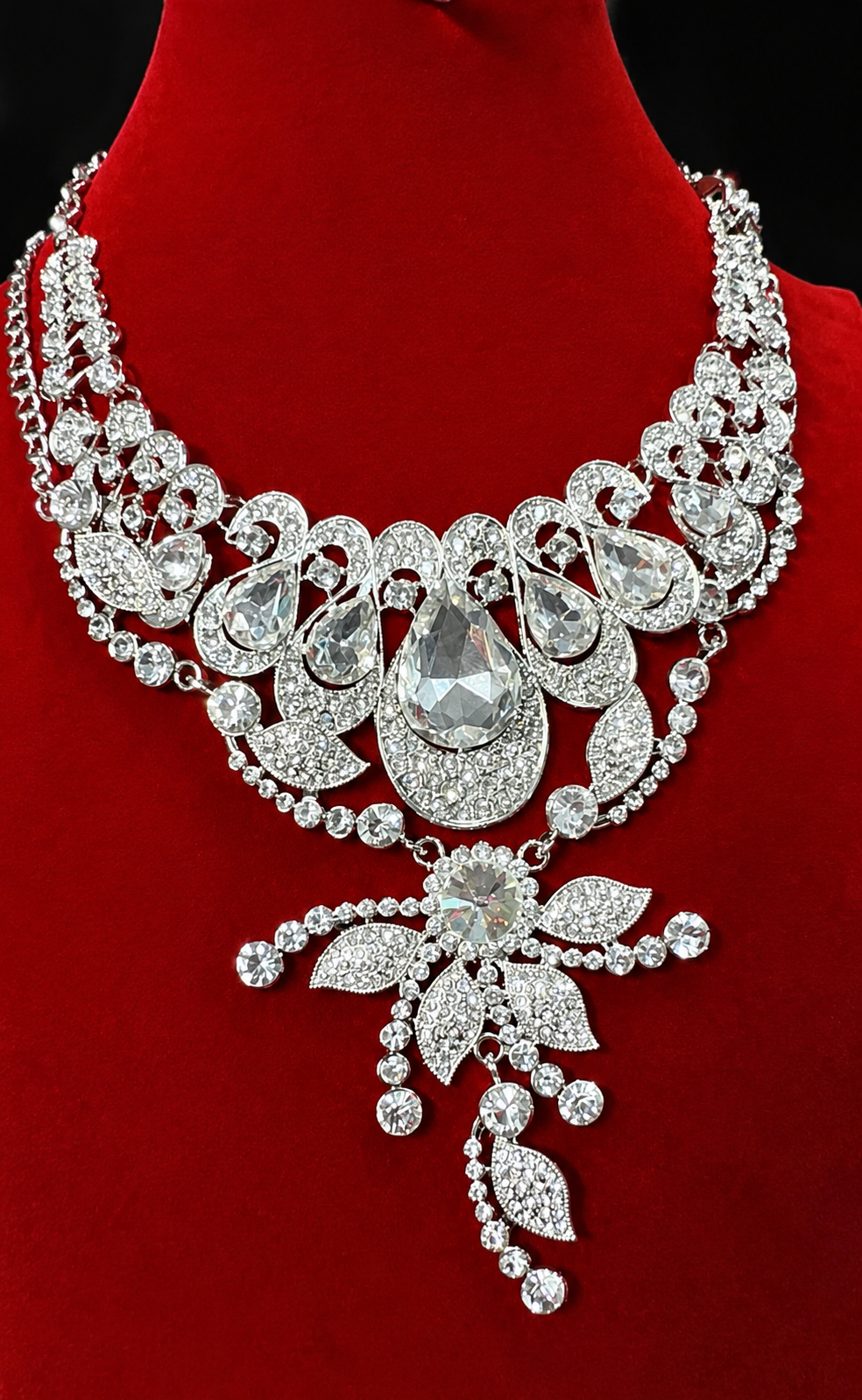 The Grand Clipse // Pure Uncut Ice Stack (Featuring "Infinite Idol" + "Cinematic Chic") Jewelry Set | Paparazzi Accessories