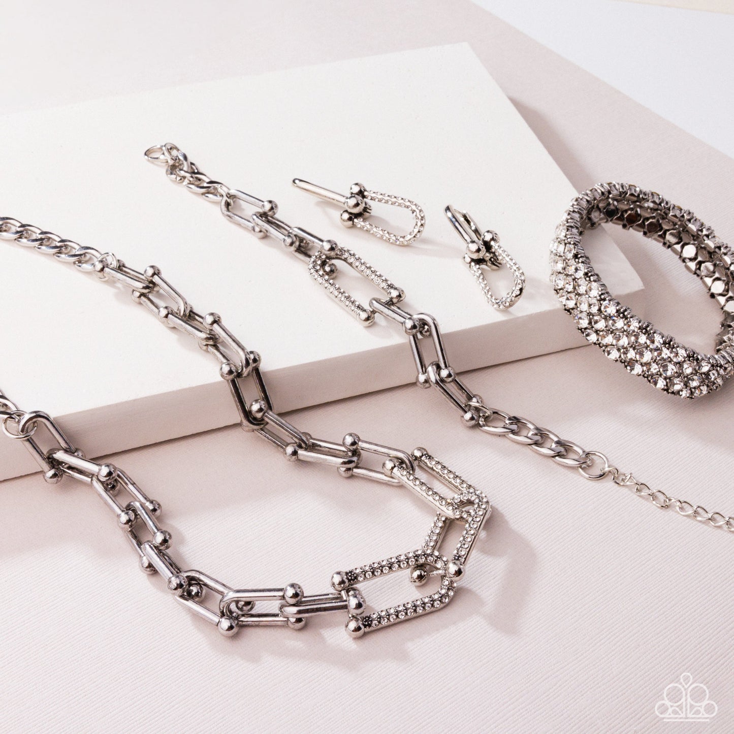 Fashion Fix May 2025 -Magnificent Musings
