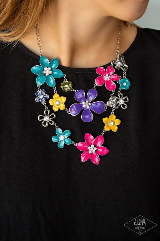 Empire Diamond Multi Flower Vintage 2013 Zi Collection Necklace Set