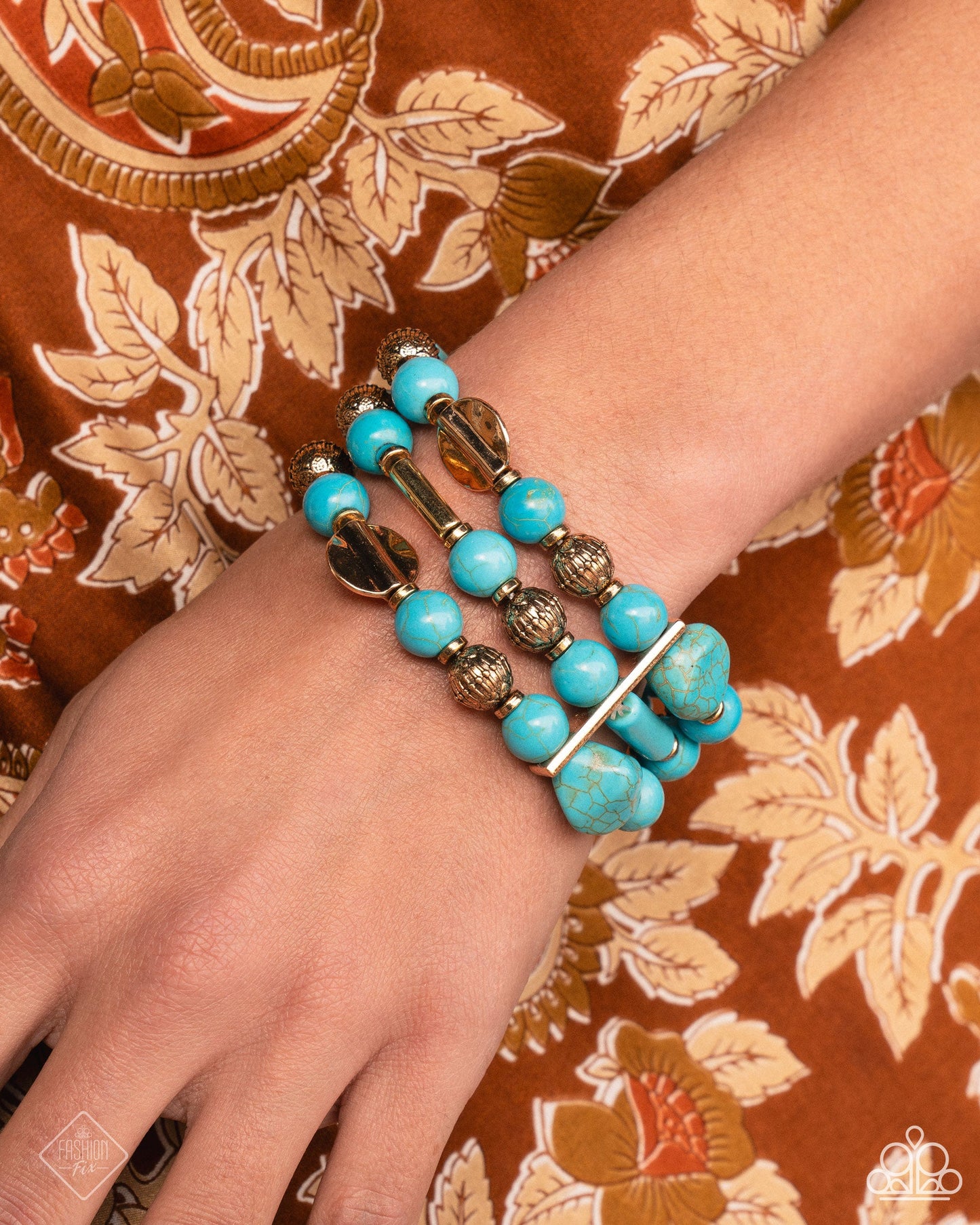Fashion Fix January 2025- Simply Santa Fe