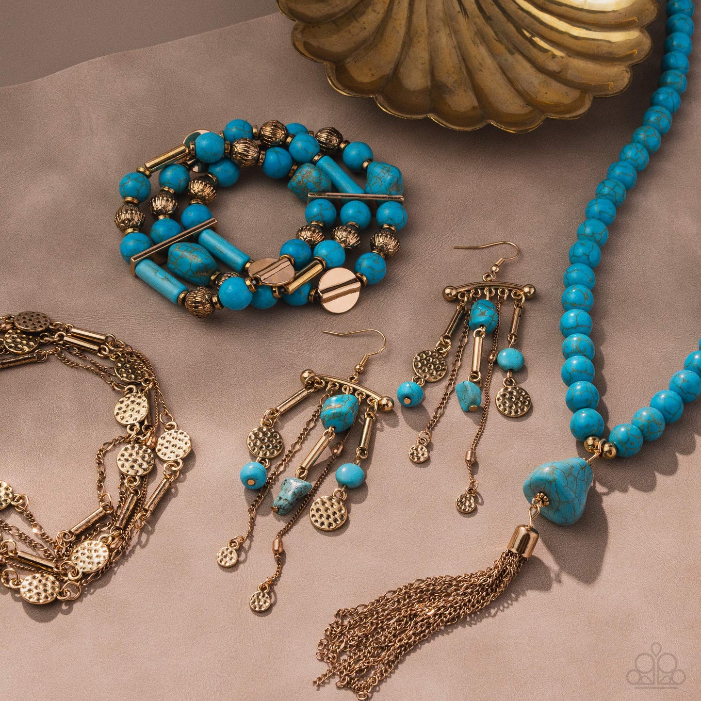 Fashion Fix January 2025- Simply Santa Fe