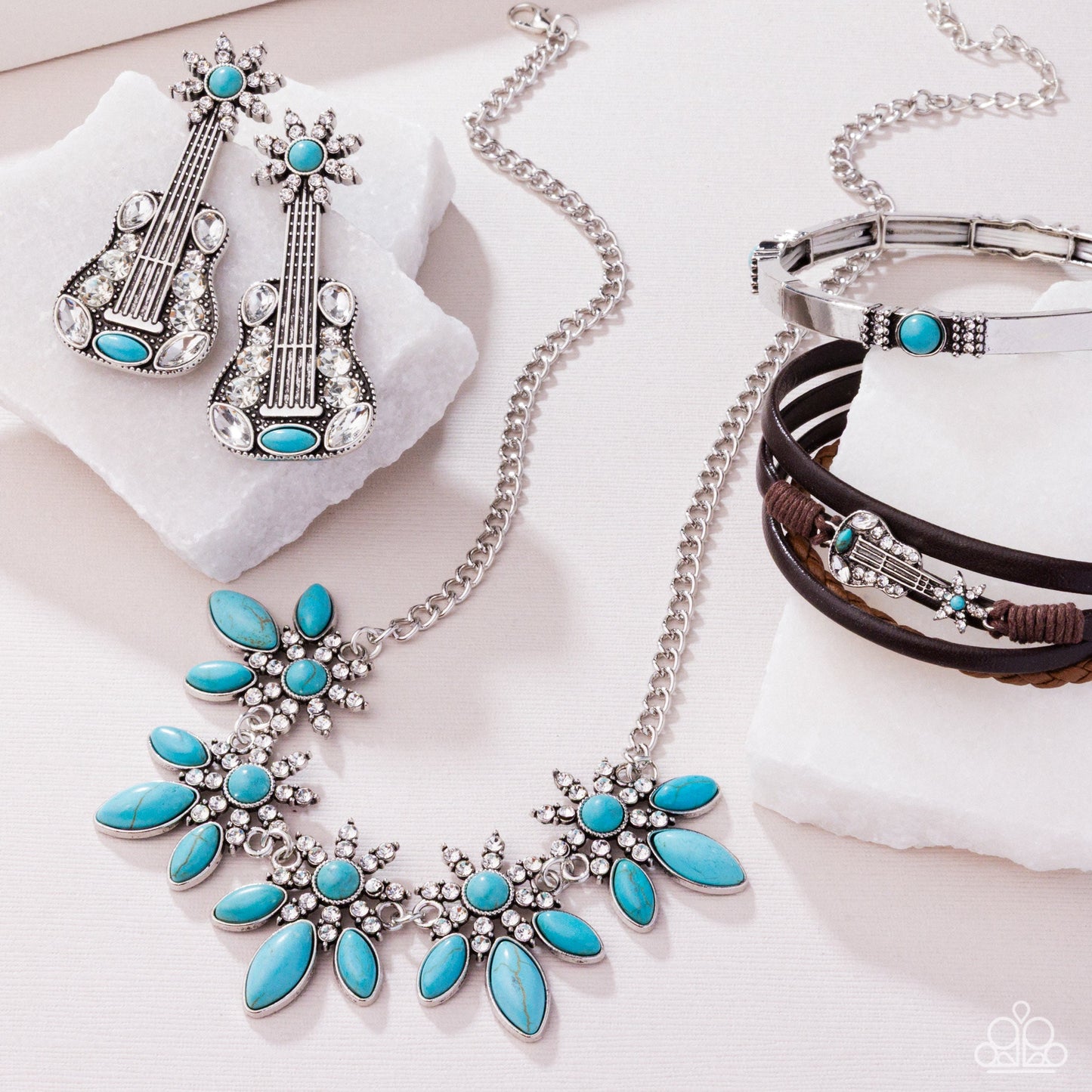 Fashion Fix May 2025 - Simply Santa Fe