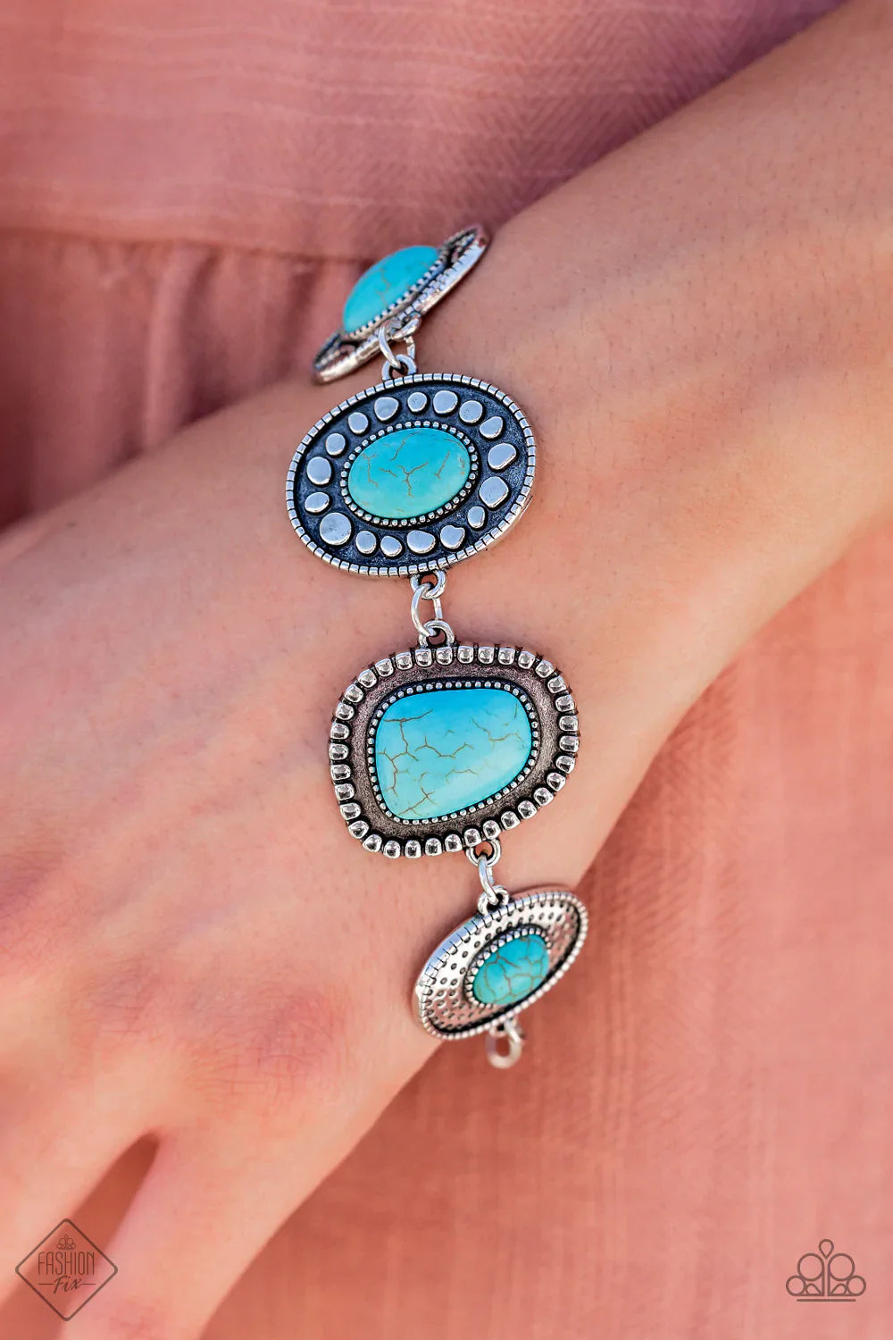 Paparazzi Simply Santa Fe - October's Fashion Fix 2021 Complete Trend Blend - Pusher P