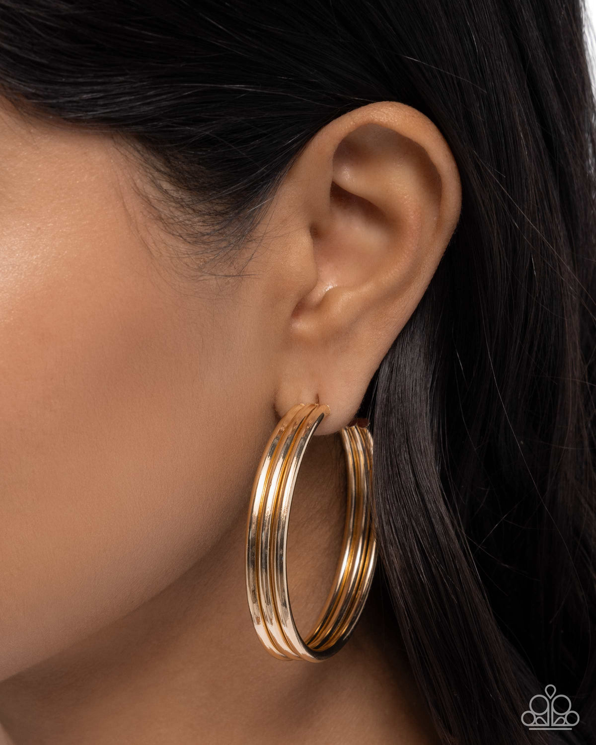 Traditional Trio - gold | Paparazzi Accessories