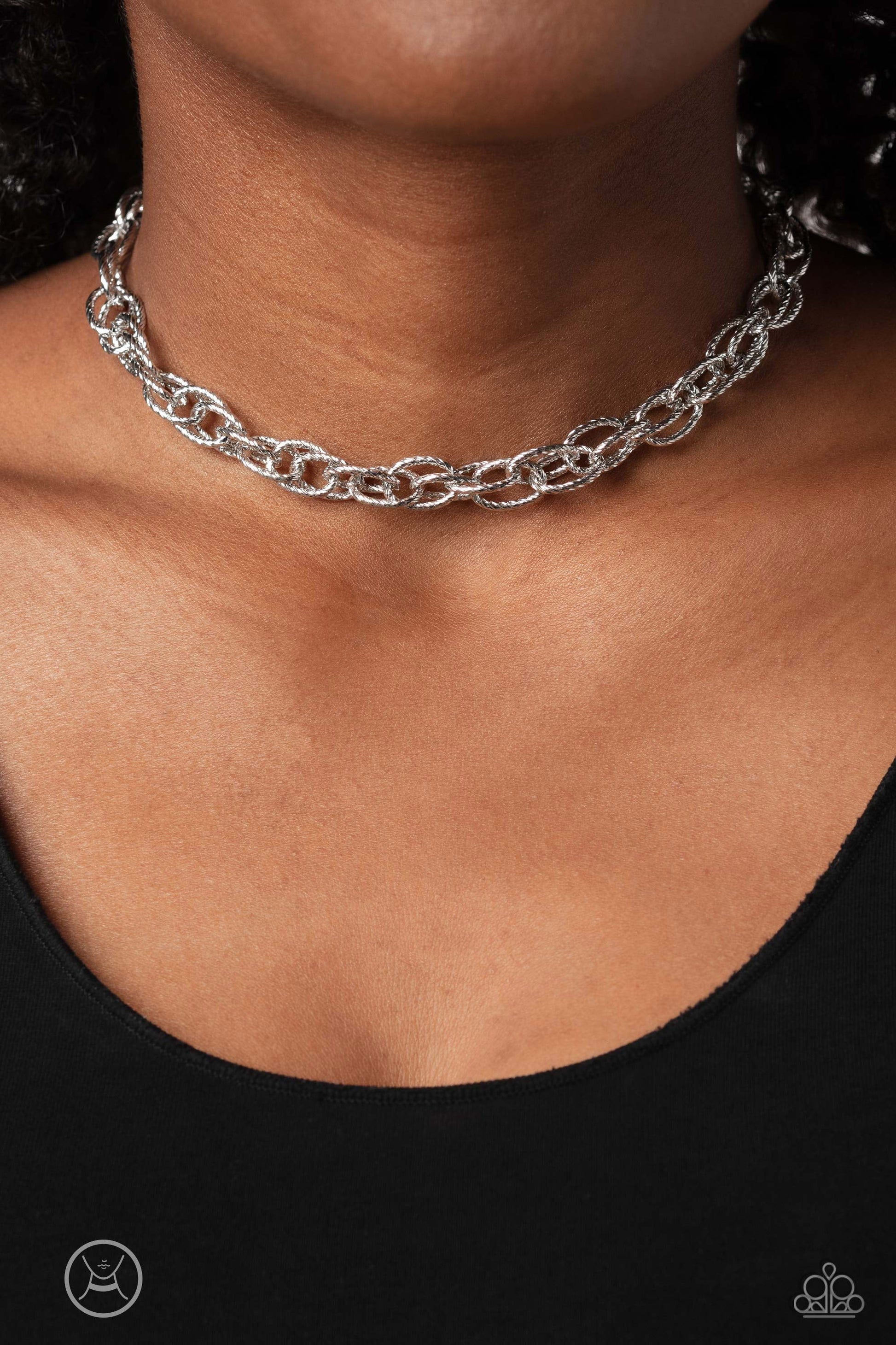 Paparazzi If I Only Had a CHAIN - Silver Choker Necklace