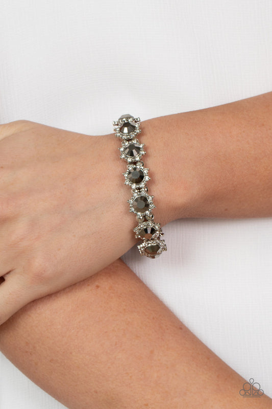 PAPARAZZI PRISMATIC PALACE SILVER BRACELET