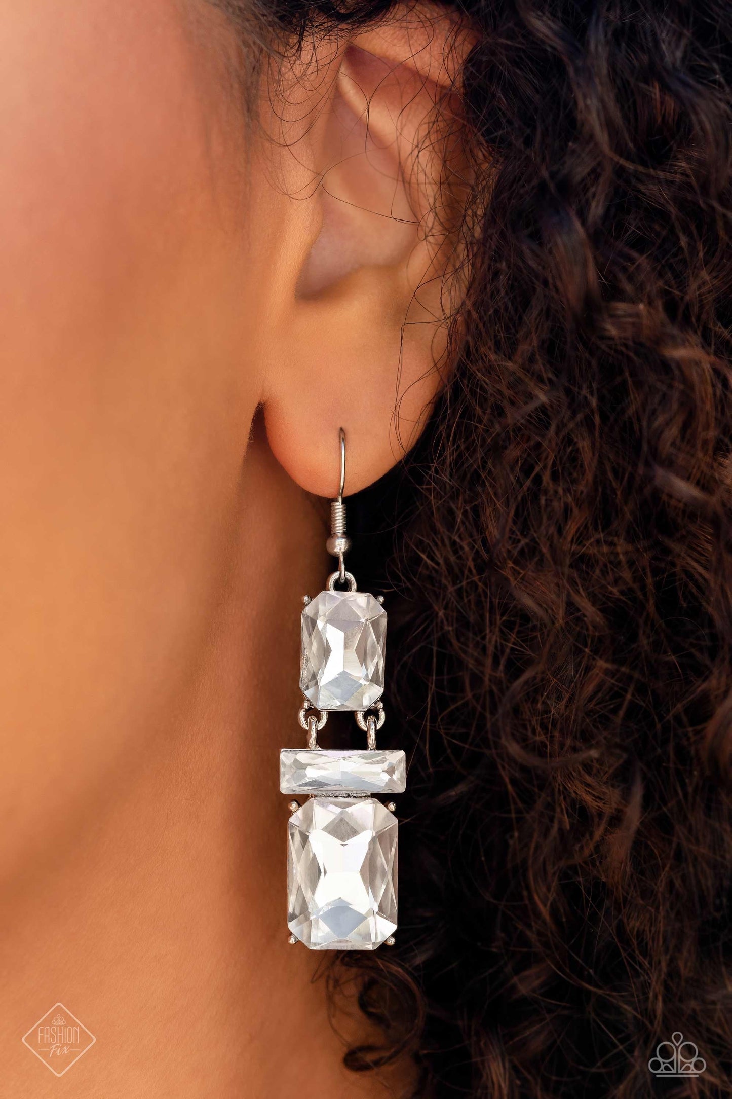 Paparazzi CHAIN Check - White Earrings -Paparazzi Jewelry Images