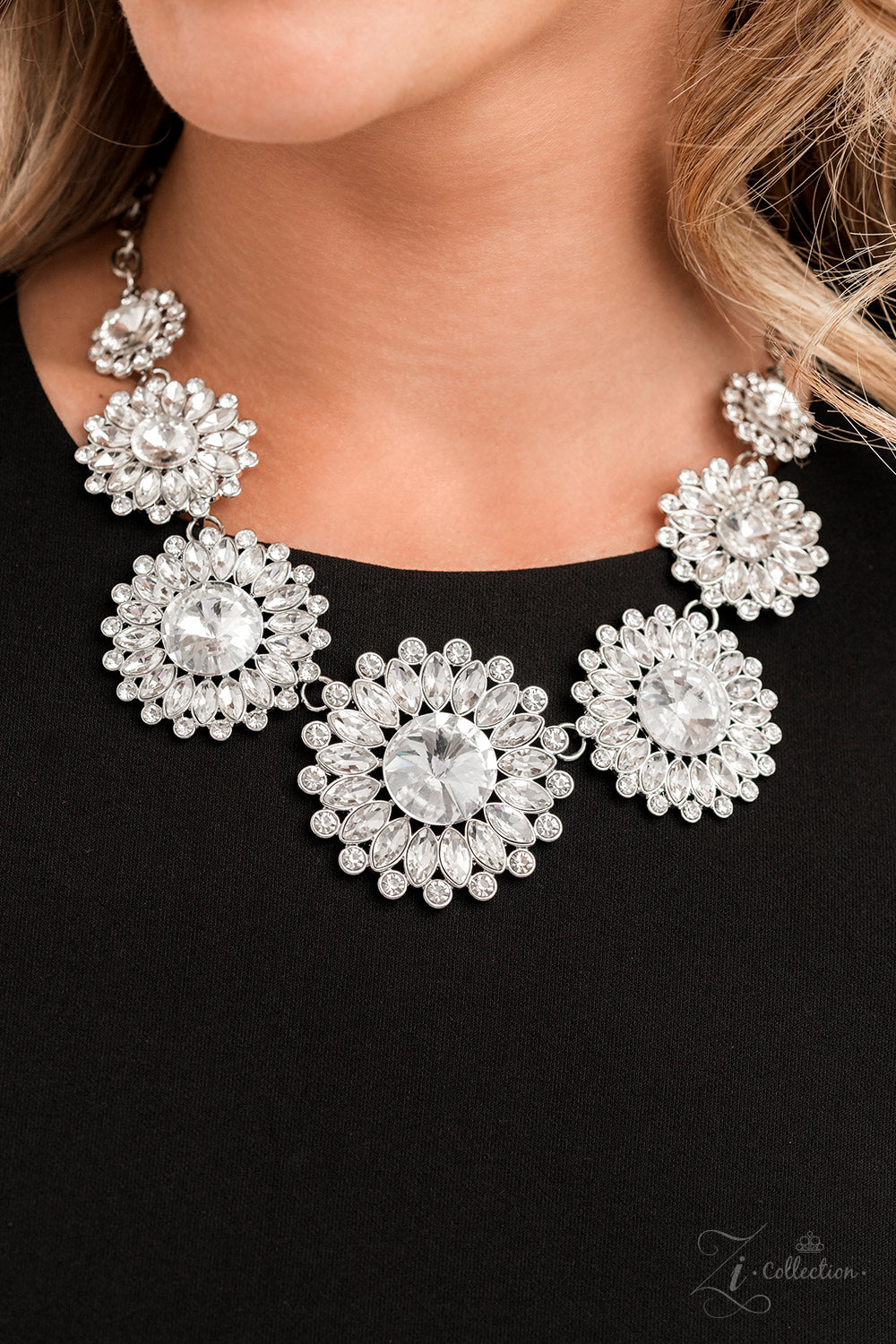 Paparazzi 2022 Zi Collection: Optimistic Necklace - Pusher P
