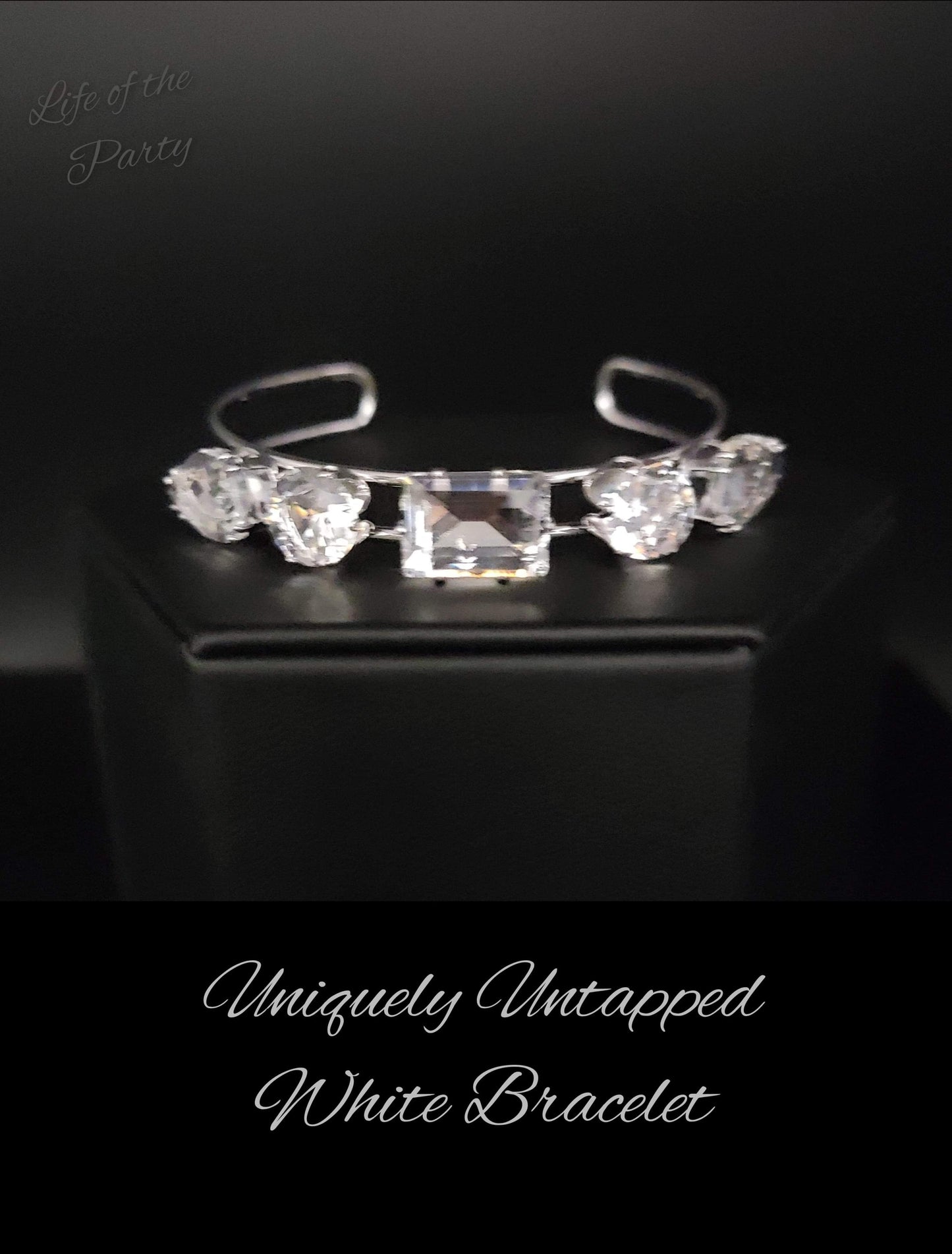 November 2022 Life of the Party - 5 Piece Jewelry Set