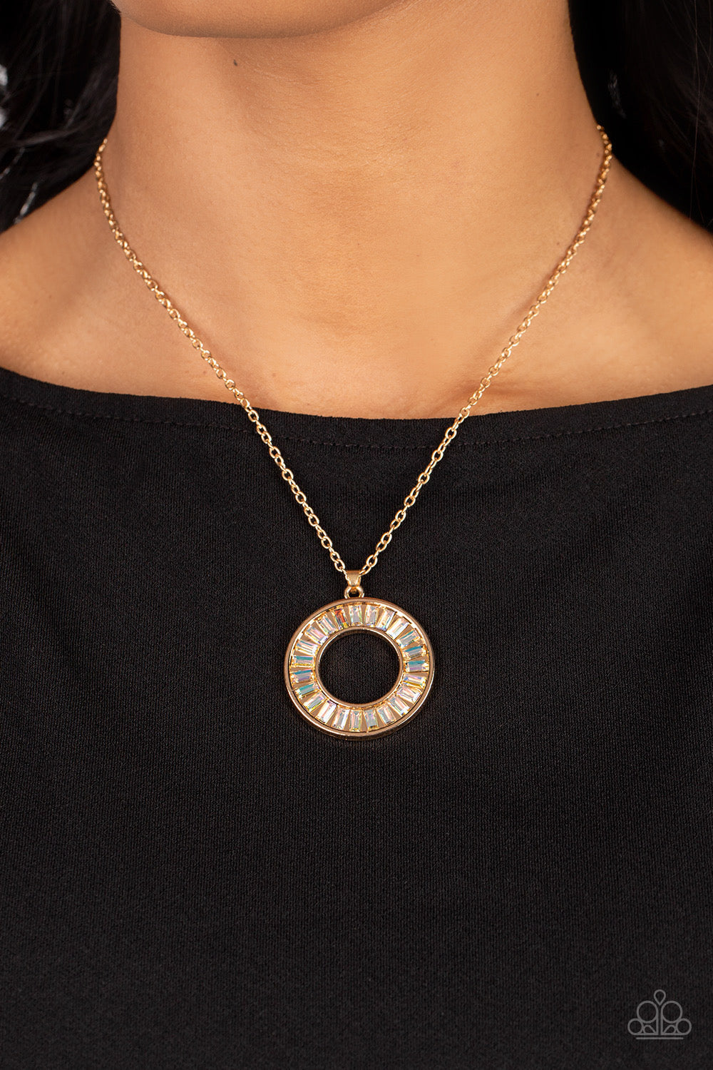 Paparazzi Clique Couture - Gold Necklace -Paparazzi Jewelry Images