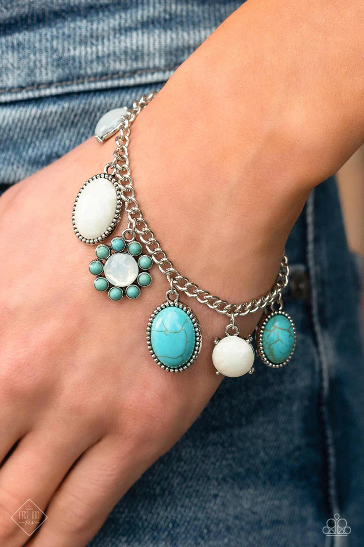 Simply Santa Fe - Complete Trend Blend - March 2023 Fashion Fix