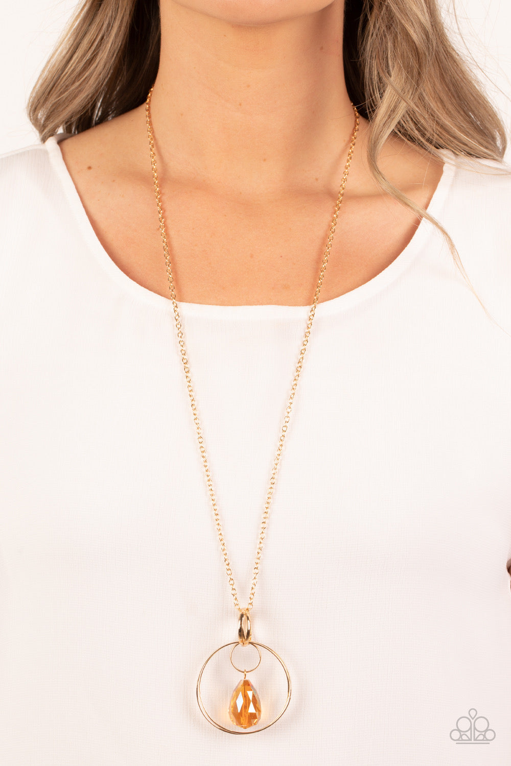 Paparazzi Swinging Shimmer - Gold Necklace -Paparazzi Jewelry Images