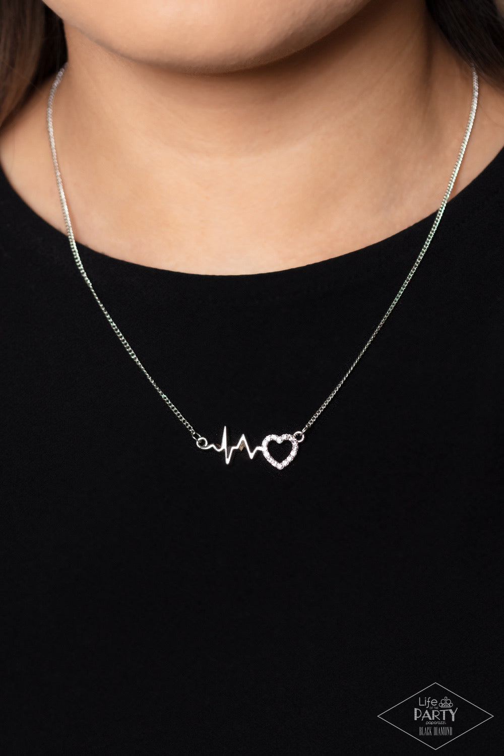Paparazzi HEARTBEAT Street - White Necklace- Black Diamond Encore- Life of the Party