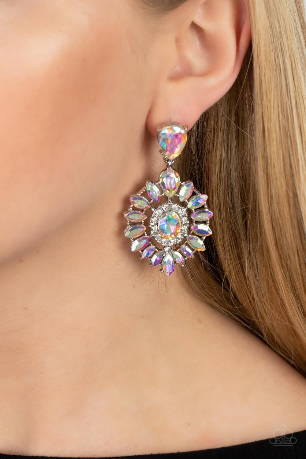 Paparazzi My Good LUXE Charm - Multi Earrings - Pusher P