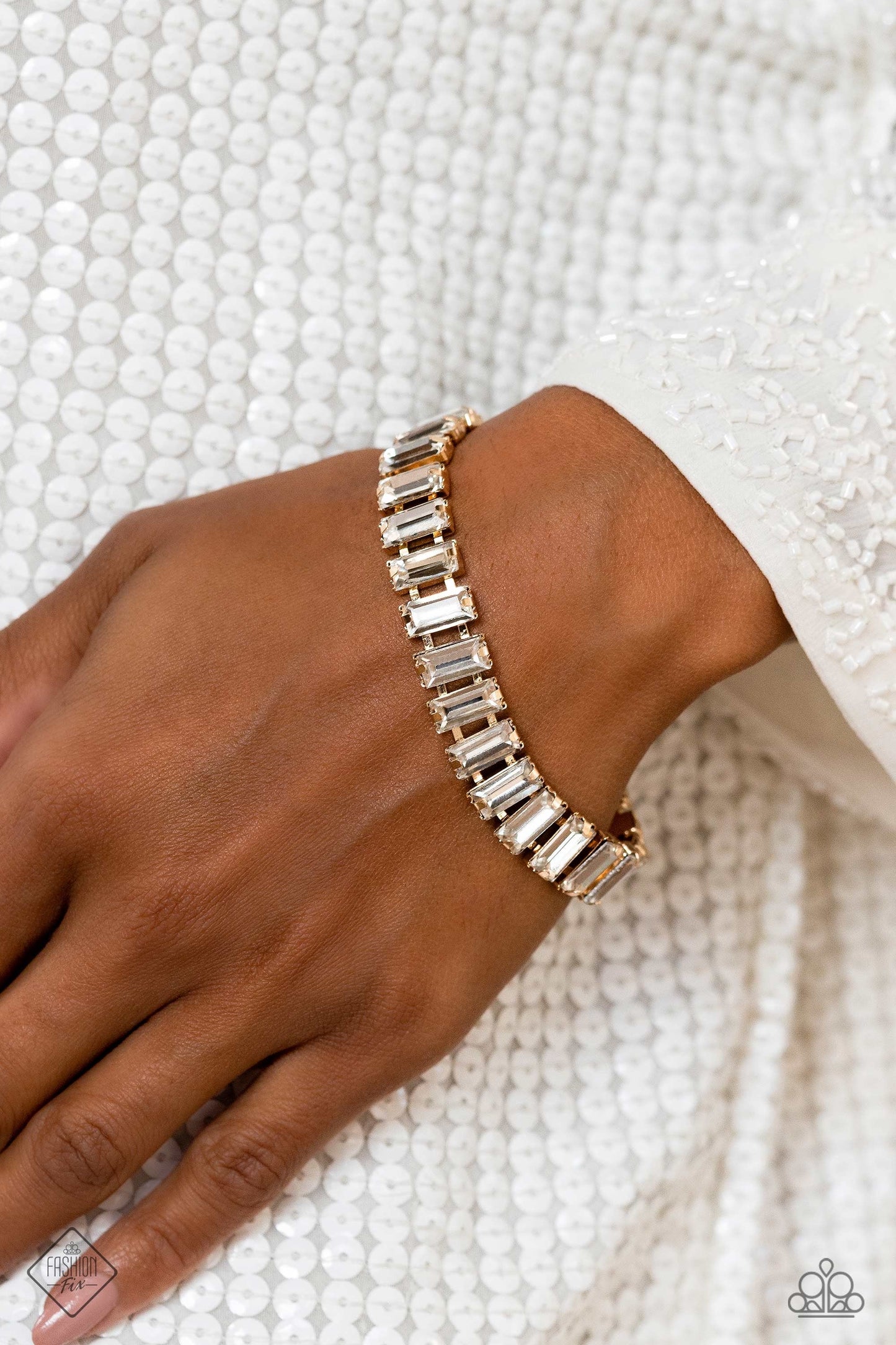 Paparazzi Fiercely 5th Avenue - Complete Trend Blend-February 2023 Fashion Fix-Paparazzi Jewelry Images