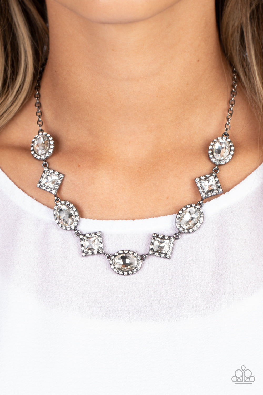 Paparazzi Diamond of the Season - Black Necklace -Paparazzi Jewelry Images