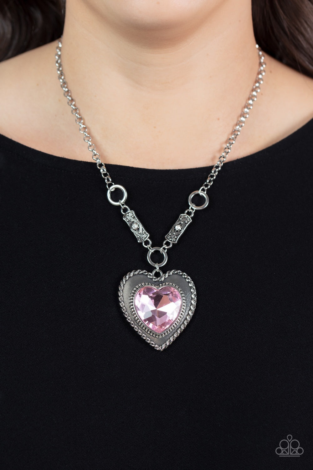 Heart Full of Fabulous - Pink Necklace - Pusher P