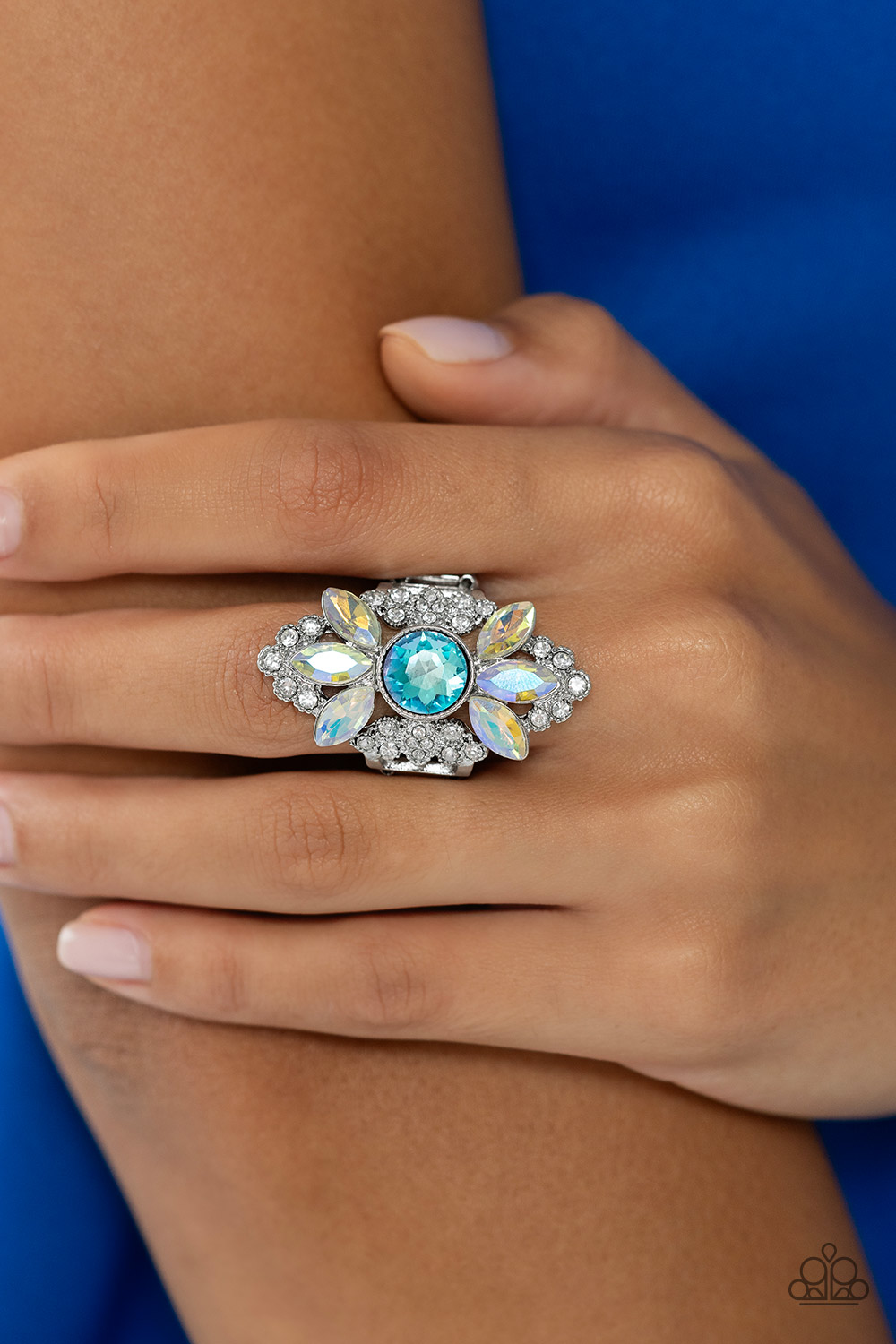 Paparazzi GLISTEN Here! Ring - Paparazzi jewelry image