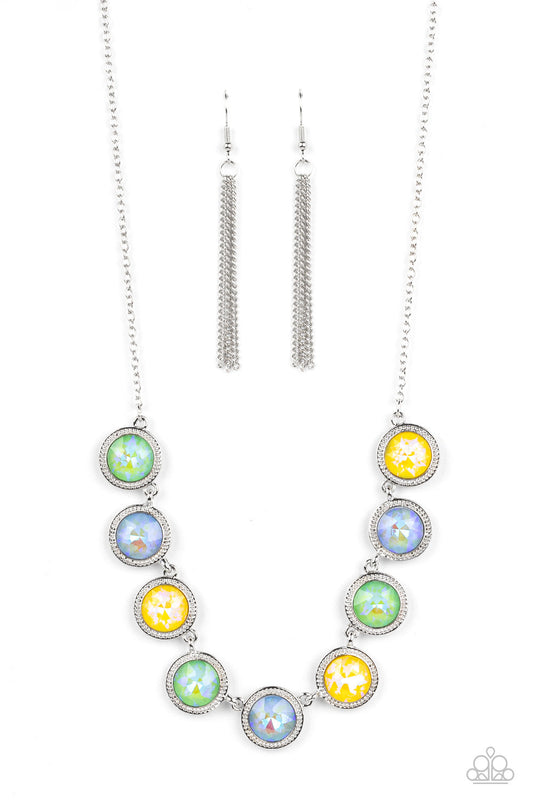 Paparazzi Queen of the Cosmos - Green Necklace -Paparazzi Jewelry Images