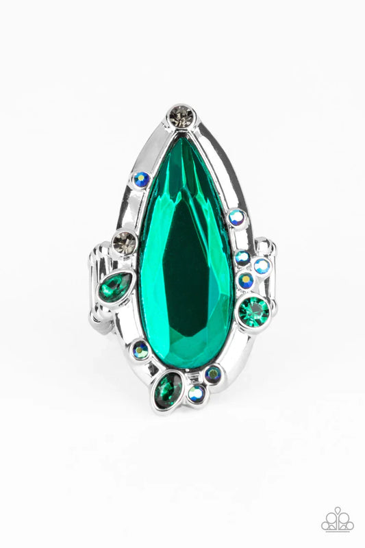 Paparazzi Sparkle Smitten - Green Ring Paparazzi Jewelry Images