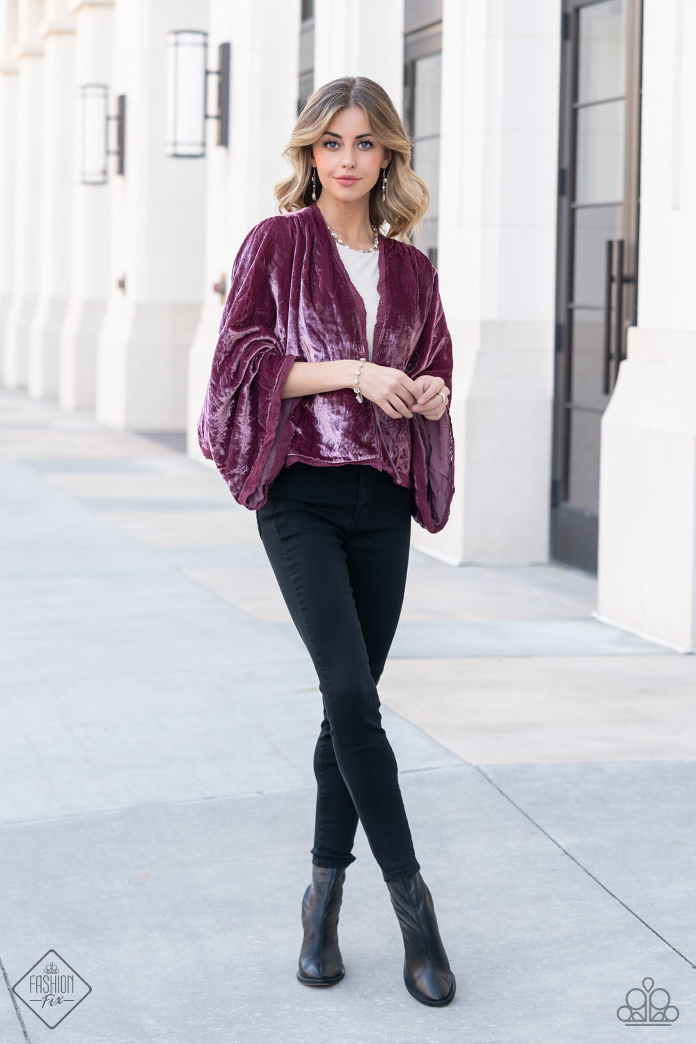PAPARAZZI ACCESSORIES Fiercely 5th Avenue - Feb 2022 - Pusher P