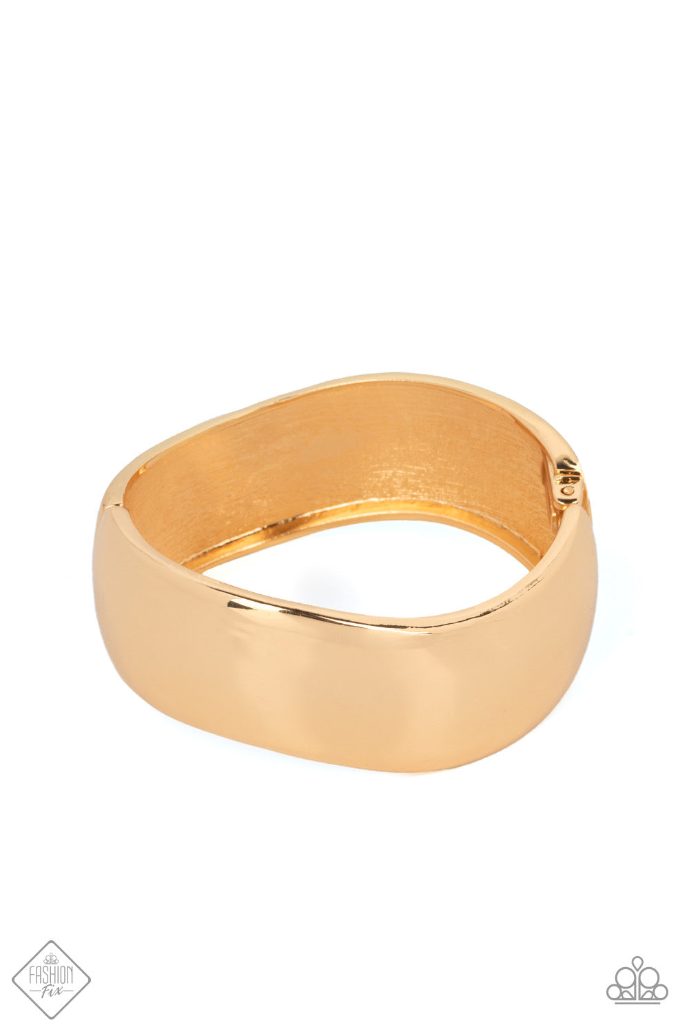 Urban Anchor - Gold Bracelet- October 2022 Fashion Fix