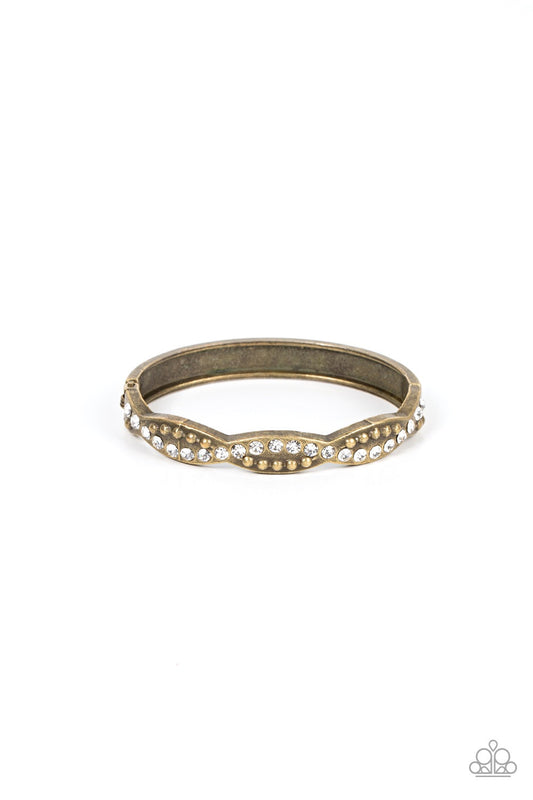 Paparazzi Empire Envy - Brass Bracelet - Pusher P