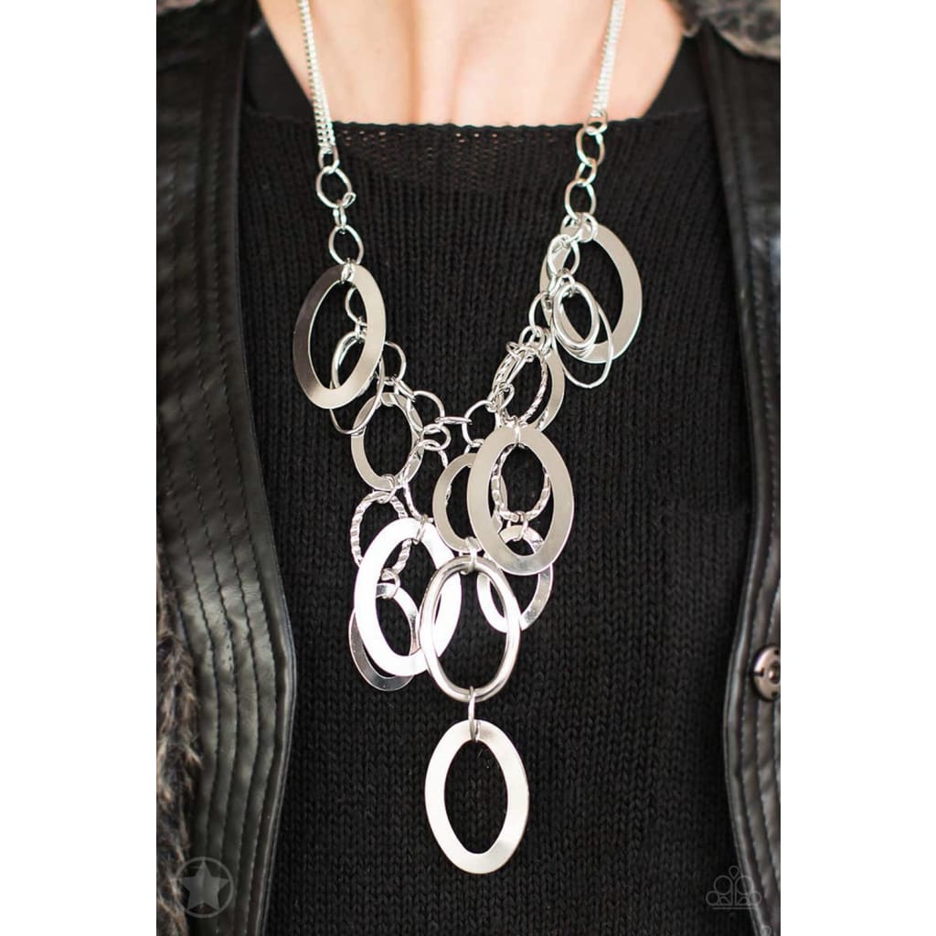 Paparazzi A Silver Spell - Blockbuster Necklace - Pusher P