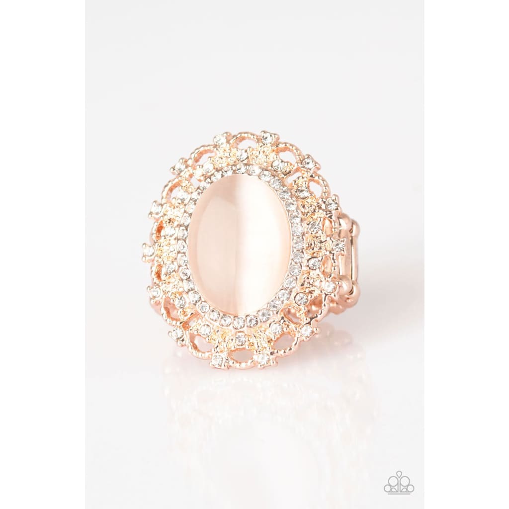 Paparazzi BAROQUE The Spell - Rose Gold Ring