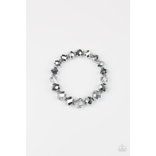 Paparazzi Beautifully Bewitching - Silver