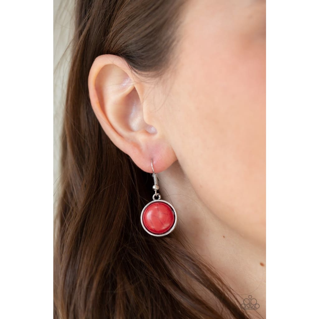 Paparazzi Cougar - Red Necklace