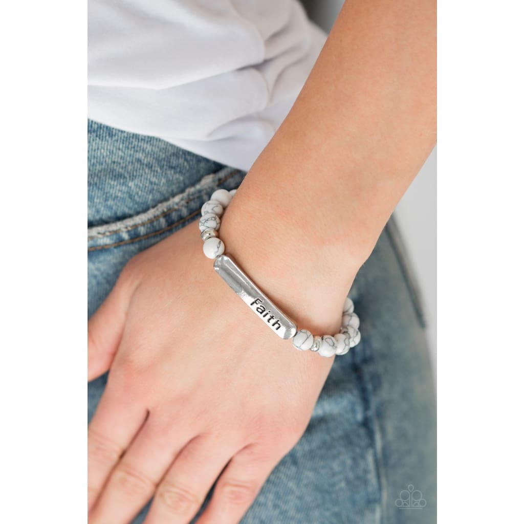 Paparazzi Fearless Faith - White