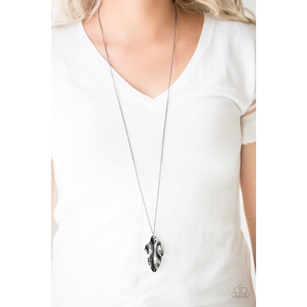 Paparazzi Fiercely Fall - Black Pendant Necklace