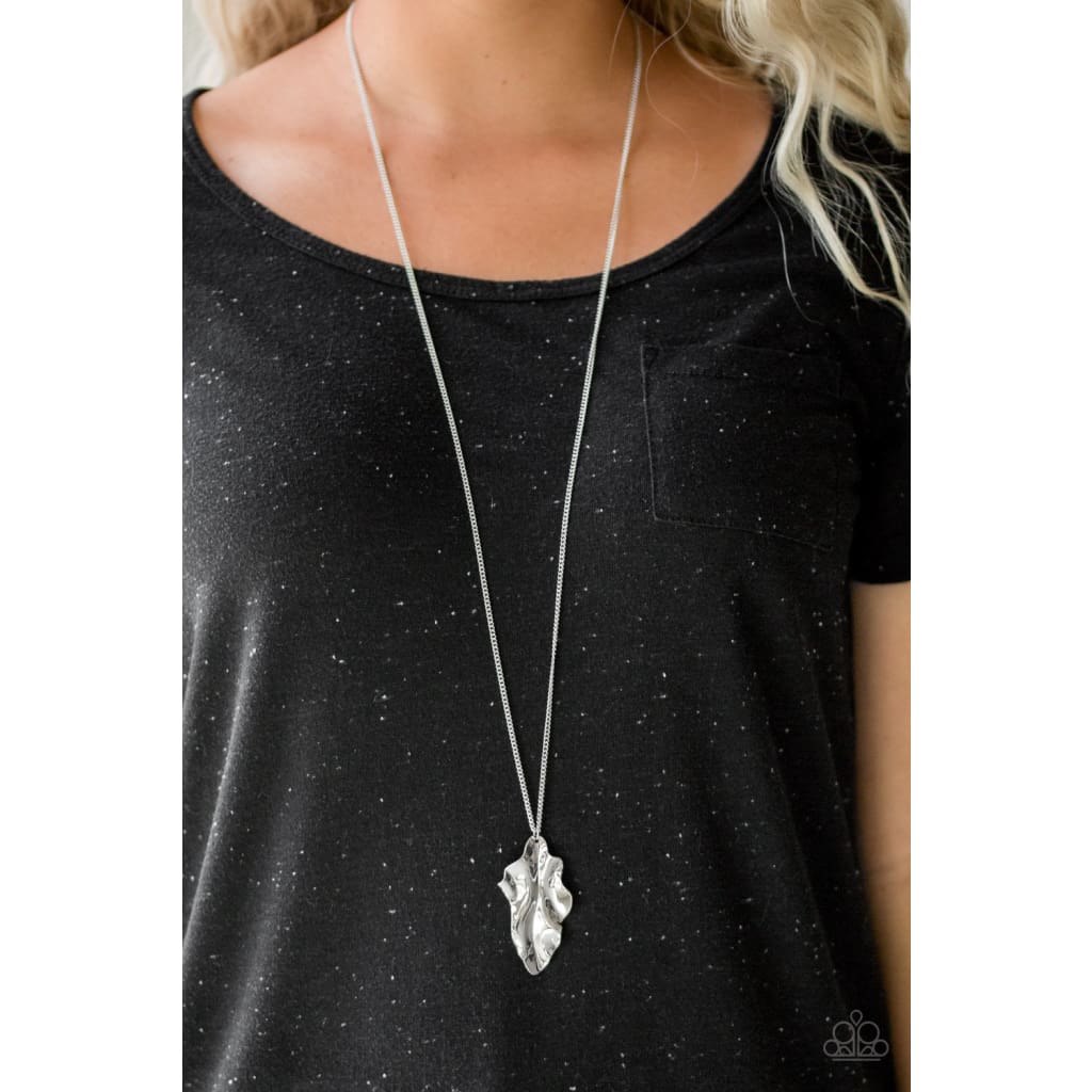 Paparazzi Fiercely Fall Silver