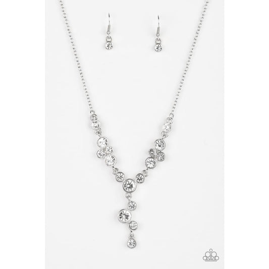 Paparazzi Five-Star Starlet - White Necklace