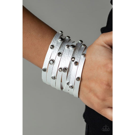Paparazzi Go-Getter Glamorous - Silver