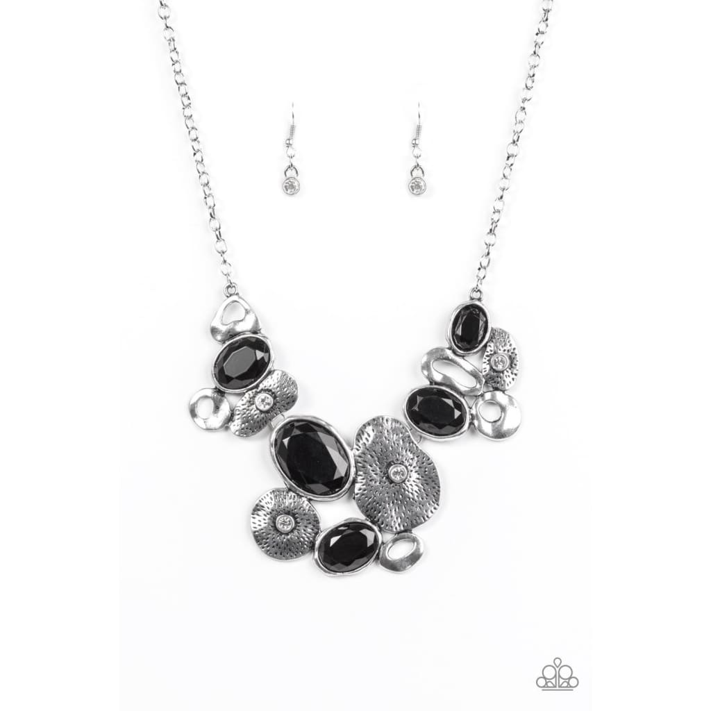 Paparazzi Grotto Grandeur - Black Necklaces