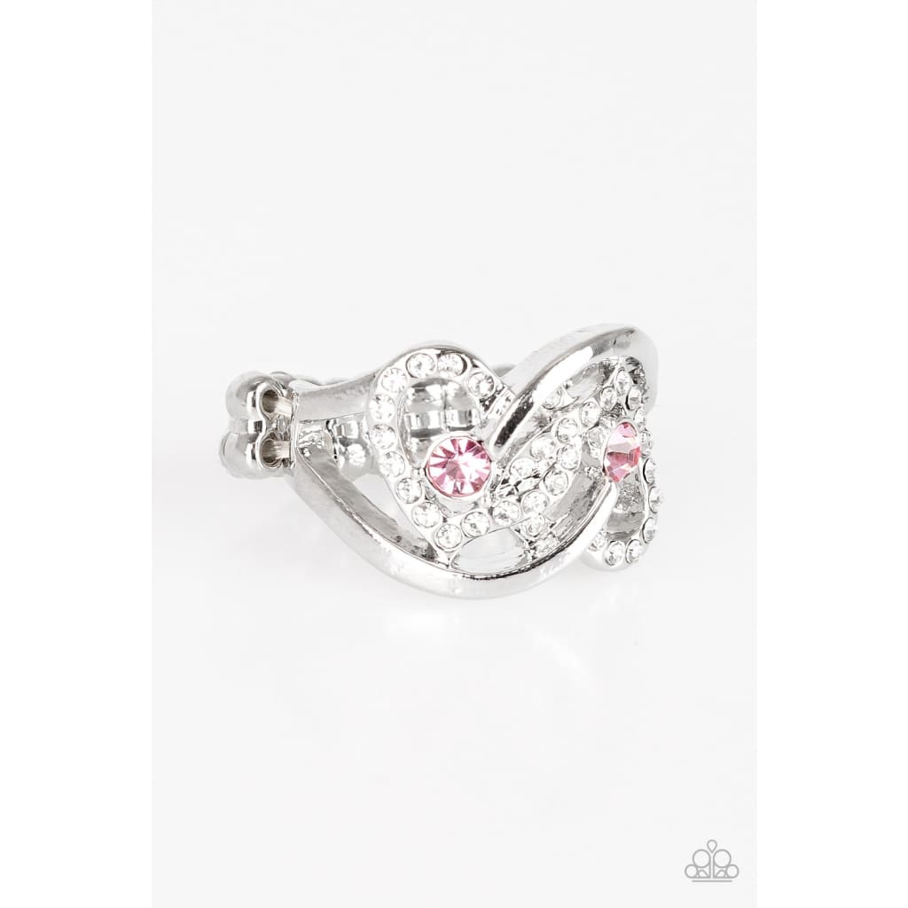 Paparazzi Have The World On A HEART-String - Pink - Pusher P