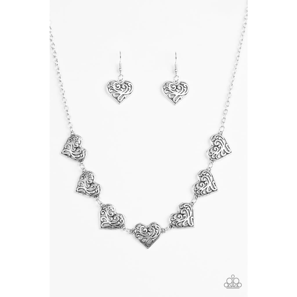 Paparazzi Heart Heaven - Silver