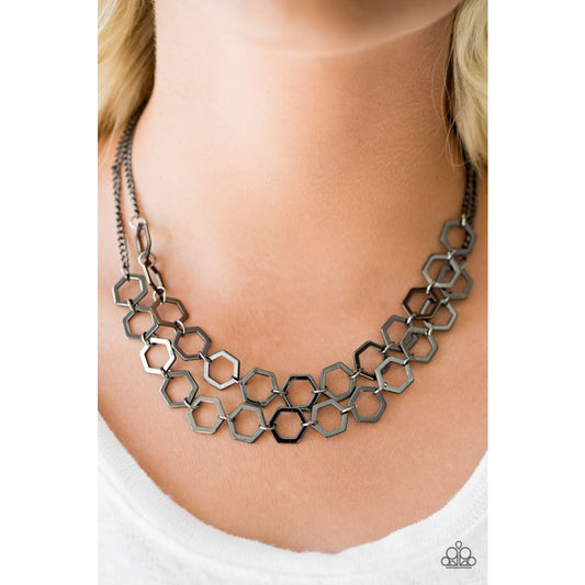 Paparazzi HEX In Line - Black