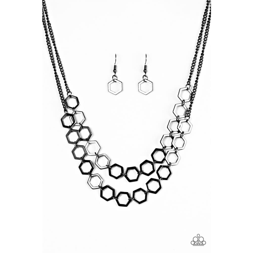 Paparazzi HEX In Line - Black