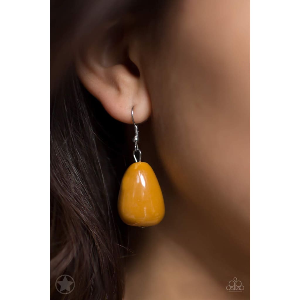 Paparazzi In Good Glazes Peach Necklace