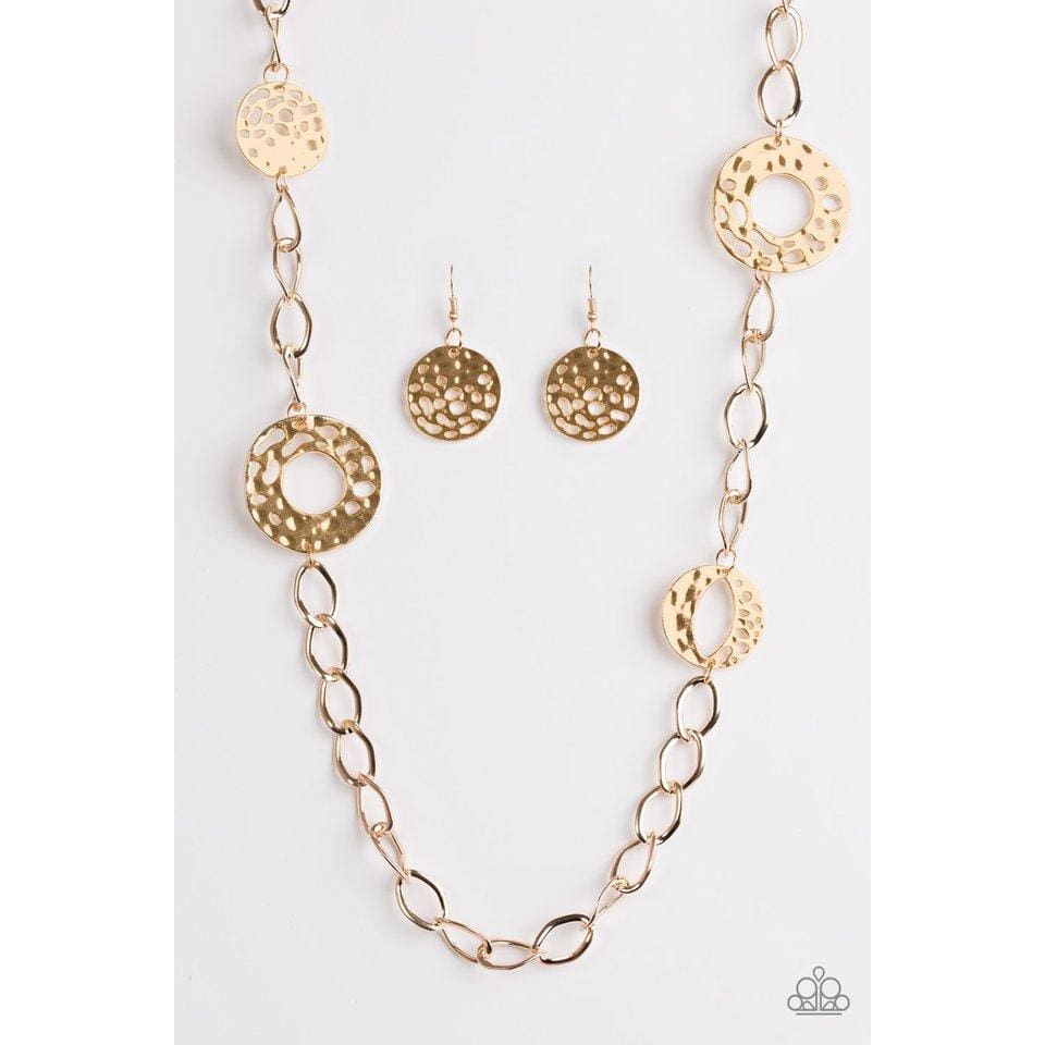 Paparazzi Industrial Mayhem - Gold