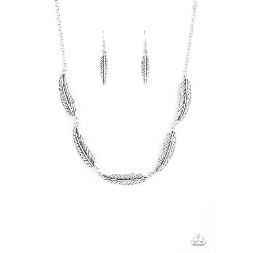 Paparazzi Light Flight - Silver