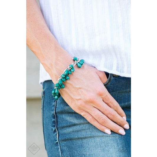 Paparazzi Malibu Masquerade Green