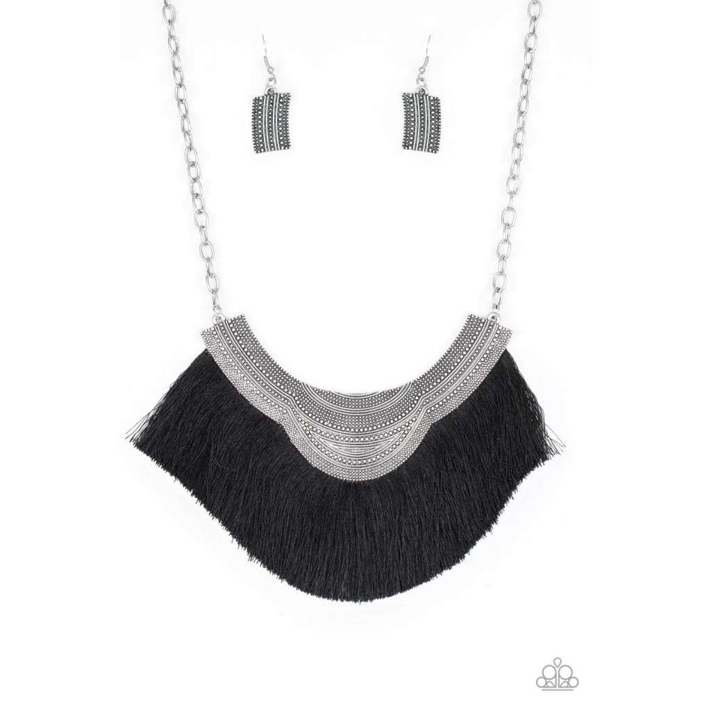Paparazzi My PHARAOH Lady - Black Fringe Necklace
